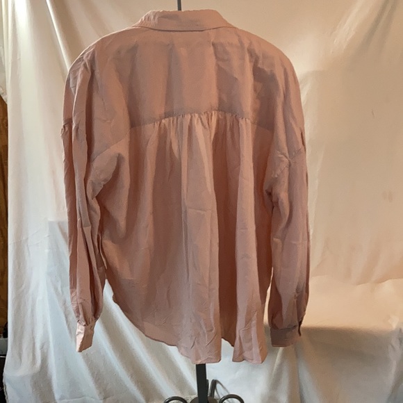 NWT Free People Pearl pink long sleeve blouse size L - Picture 4 of 6